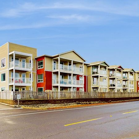 Lighthouse Views Apartment Westport Exterior photo